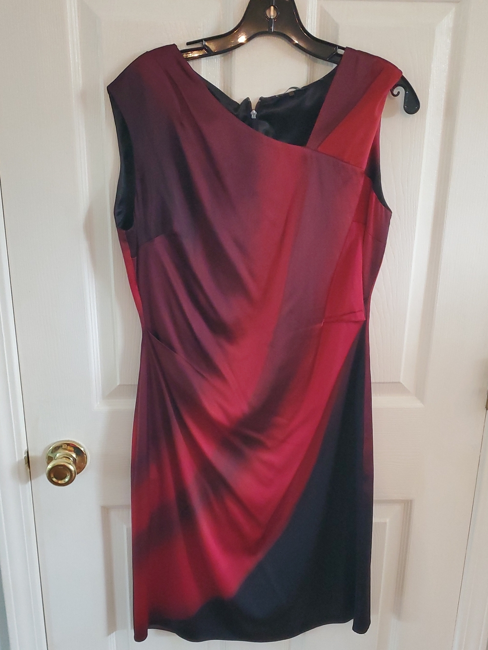 Eli Tahari Silk Sleeveless Red Ombre Sheath Dress